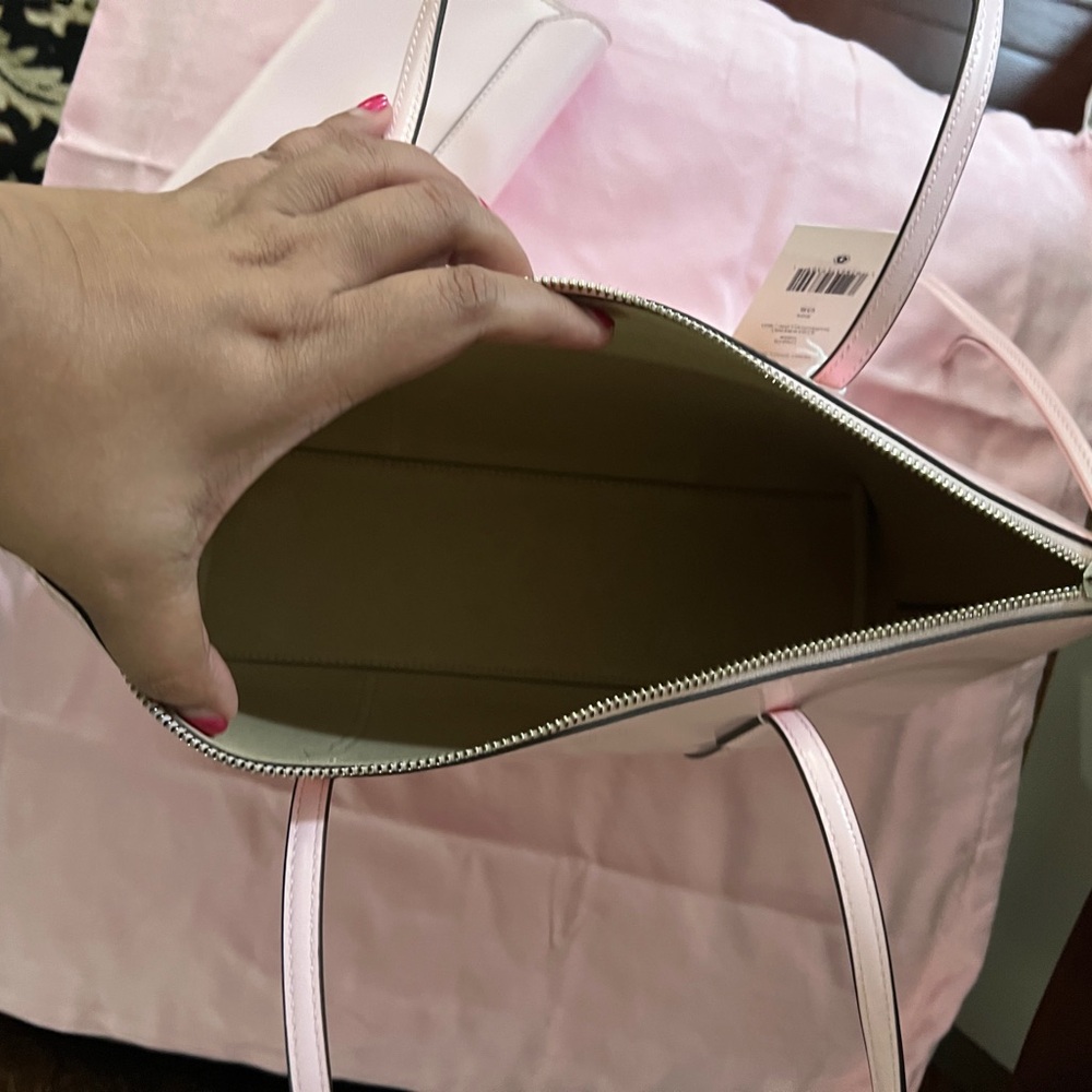 TORY BURCH X Bon Bon • Small Perry Pink Tote Handbag - Picture 8 of 13
